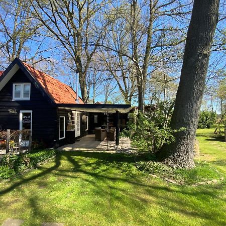 B&B De Tuinfluiter Nieuwleusen Esterno foto